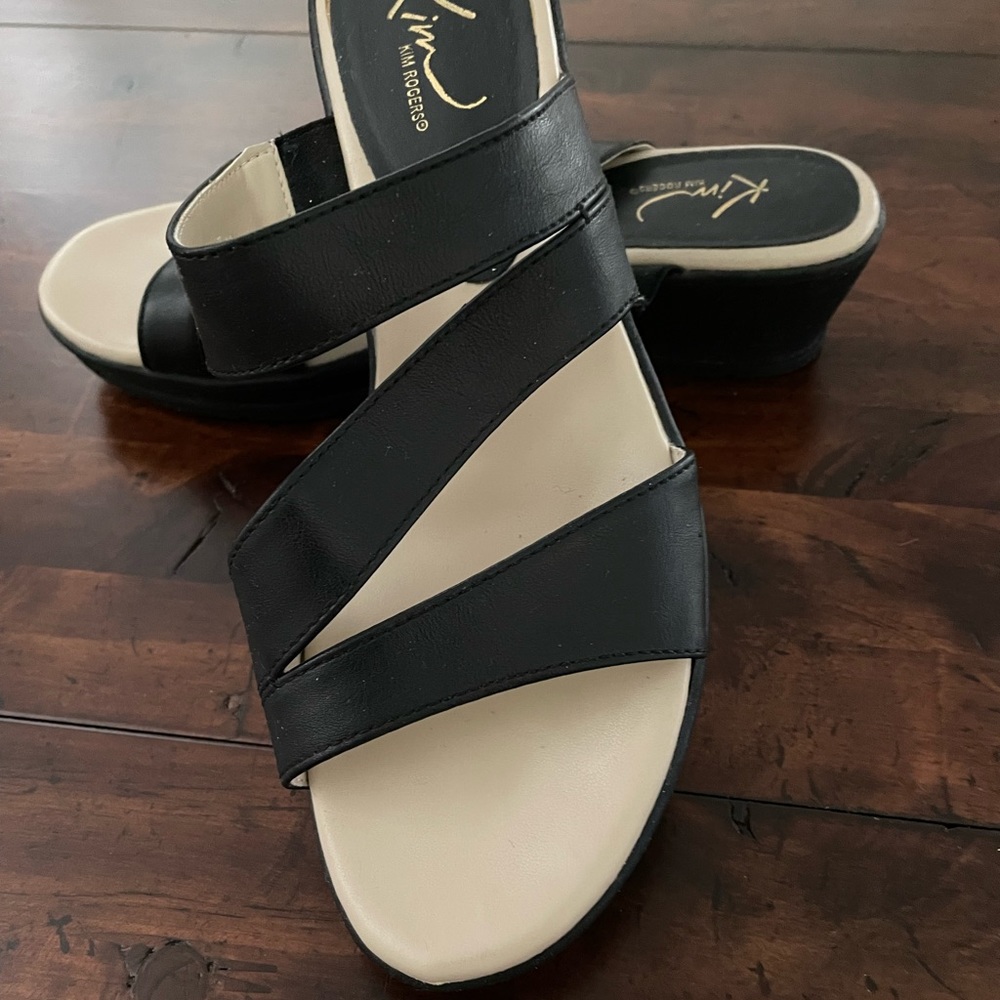 Kim Rogers Black Frienda Slide Sandals